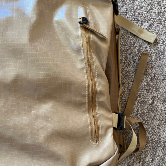 Backcountry Destination 30L travel / every day carry Backpack, tan - Picture 2 of 10